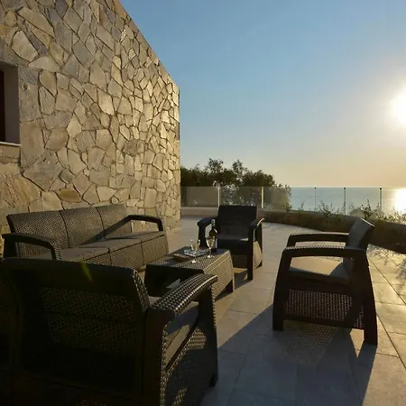Вилла Corfu Travel Stories Villa, Private Pool - Stunning Sea Views - Accessible - 4 Bedrooms Ano Pavliana