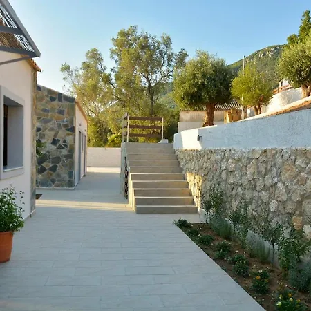 Corfu Travel Stories Villa, Private Pool - Stunning Sea Views - Accessible - 4 Bedrooms Ano Pavliana