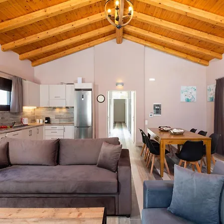 Corfu Travel Stories Villa, Private Pool - Stunning Sea Views - Accessible - 4 Bedrooms Вилла Ano Pavliana