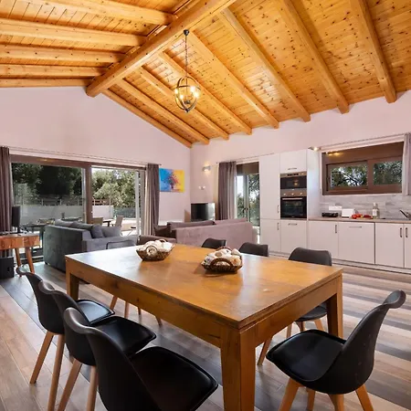Corfu Travel Sories Villa, Private Pool - Stunning Sea Views - Accessible - 4 Bedrooms Ano Pavliana