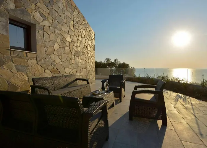 Βίλα Corfu Travel Stories Villa, Private Pool - Stunning Sea Views - Accessible - 4 Bedrooms Ano Pavliana