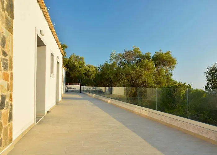 Corfu Travel Stories Villa, Private Pool - Stunning Sea Views - Accessible - 4 Bedrooms Βίλα