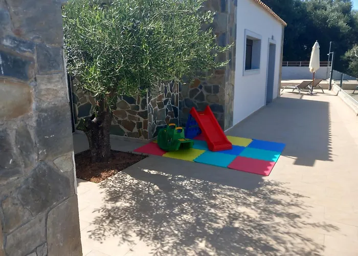 Βίλα Corfu Travel Stories Villa, Private Pool - Stunning Sea Views - Accessible - 4 Bedrooms